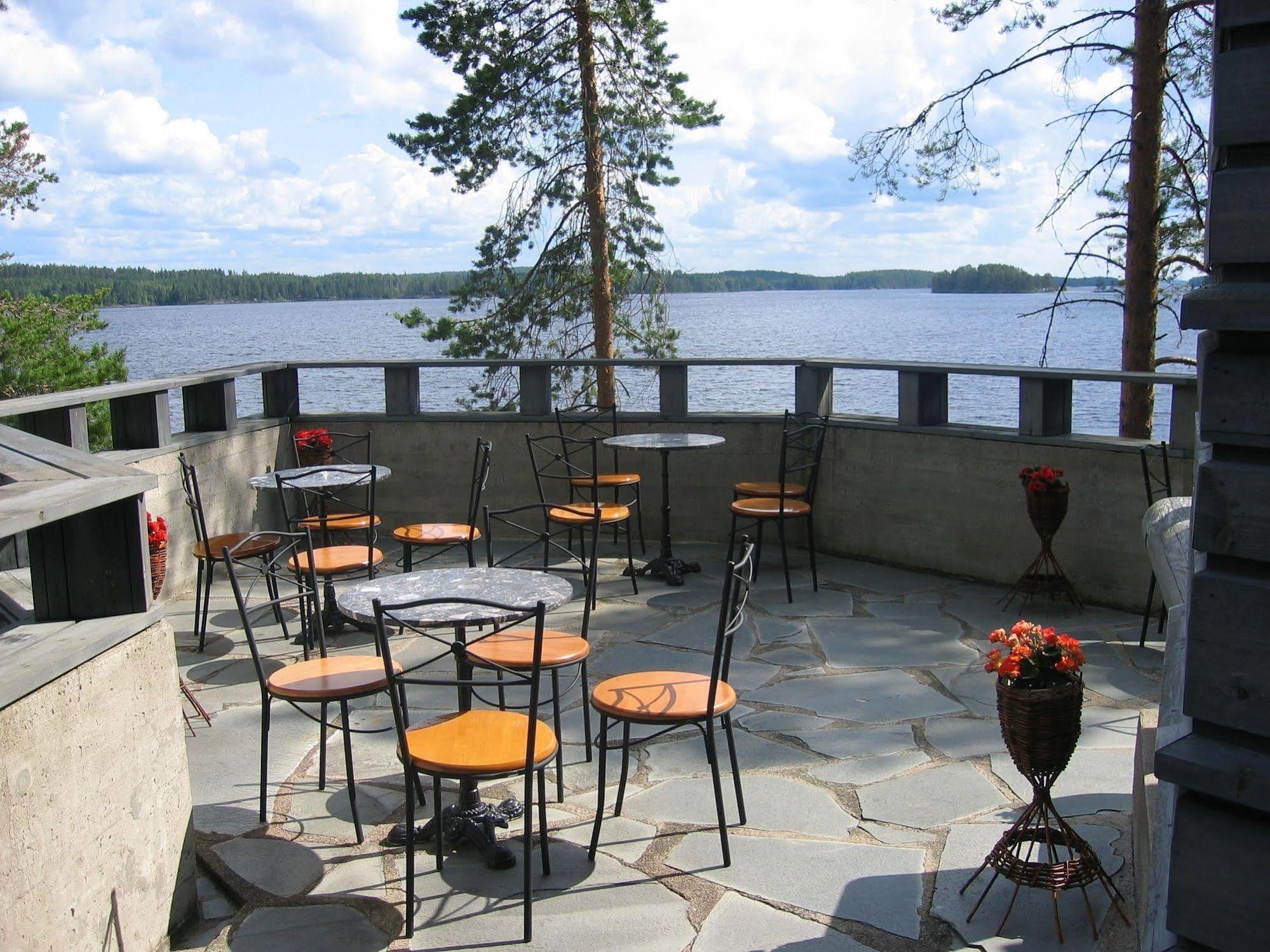 Hotel Kalevala Kuhmo Exterior photo