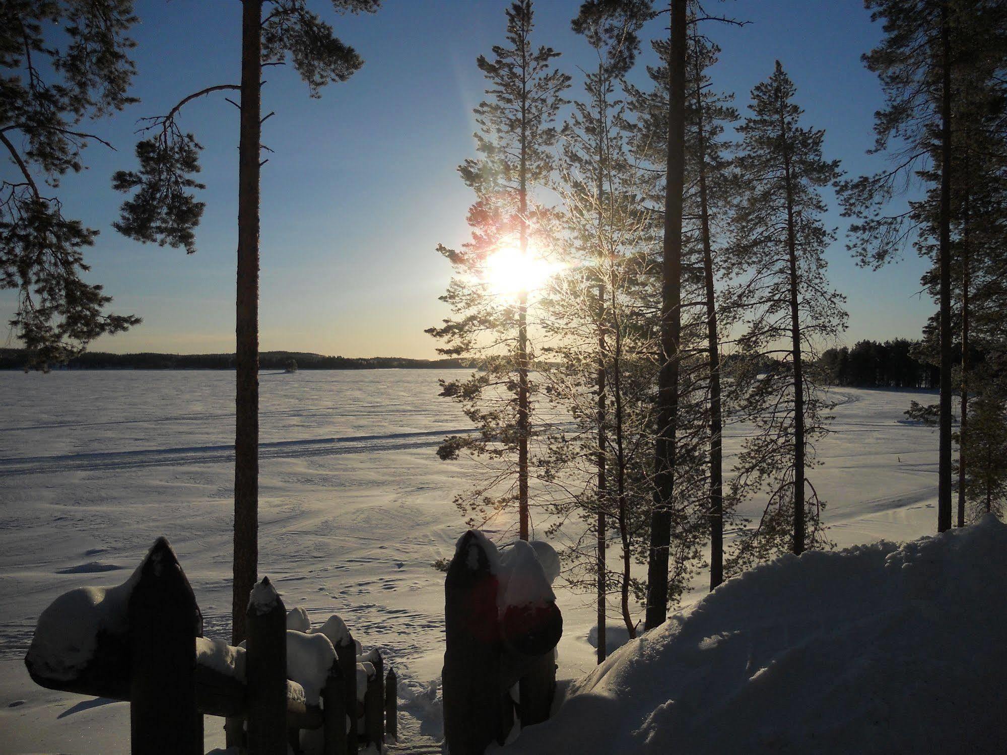Hotel Kalevala Kuhmo Exterior photo